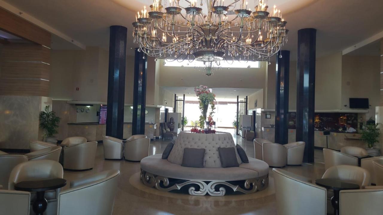 Sherry Frontenac Oceanfront Маями Бийч Екстериор снимка