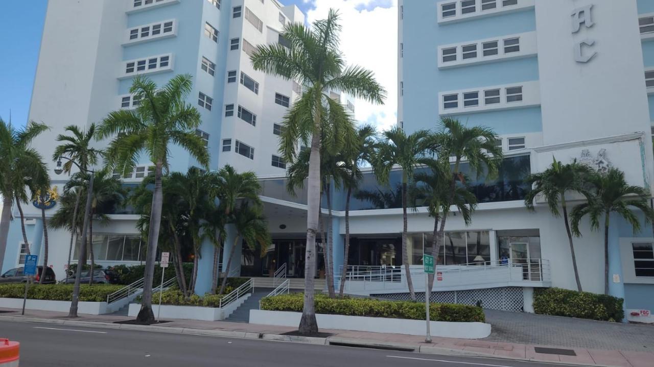 Sherry Frontenac Oceanfront Маями Бийч Екстериор снимка