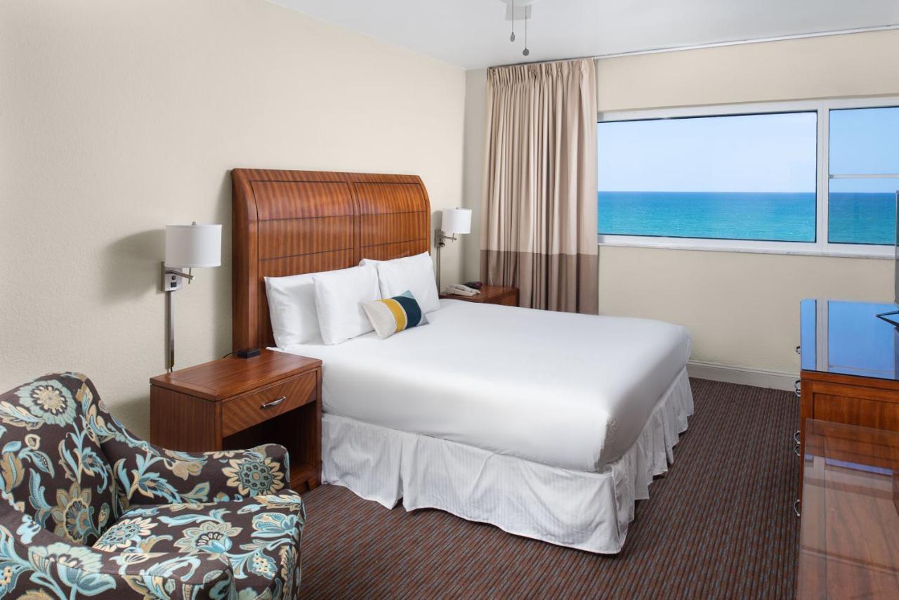 Sherry Frontenac Oceanfront Маями Бийч Екстериор снимка