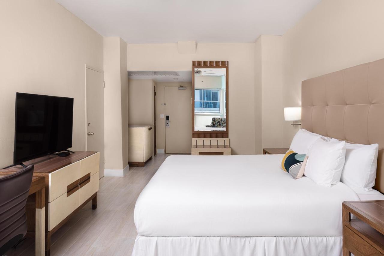 Sherry Frontenac Oceanfront Маями Бийч Екстериор снимка