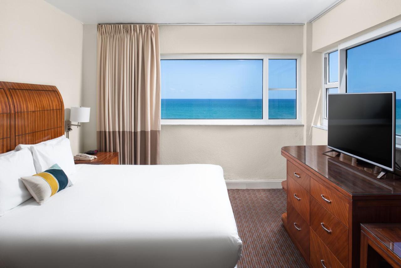 Sherry Frontenac Oceanfront Маями Бийч Екстериор снимка