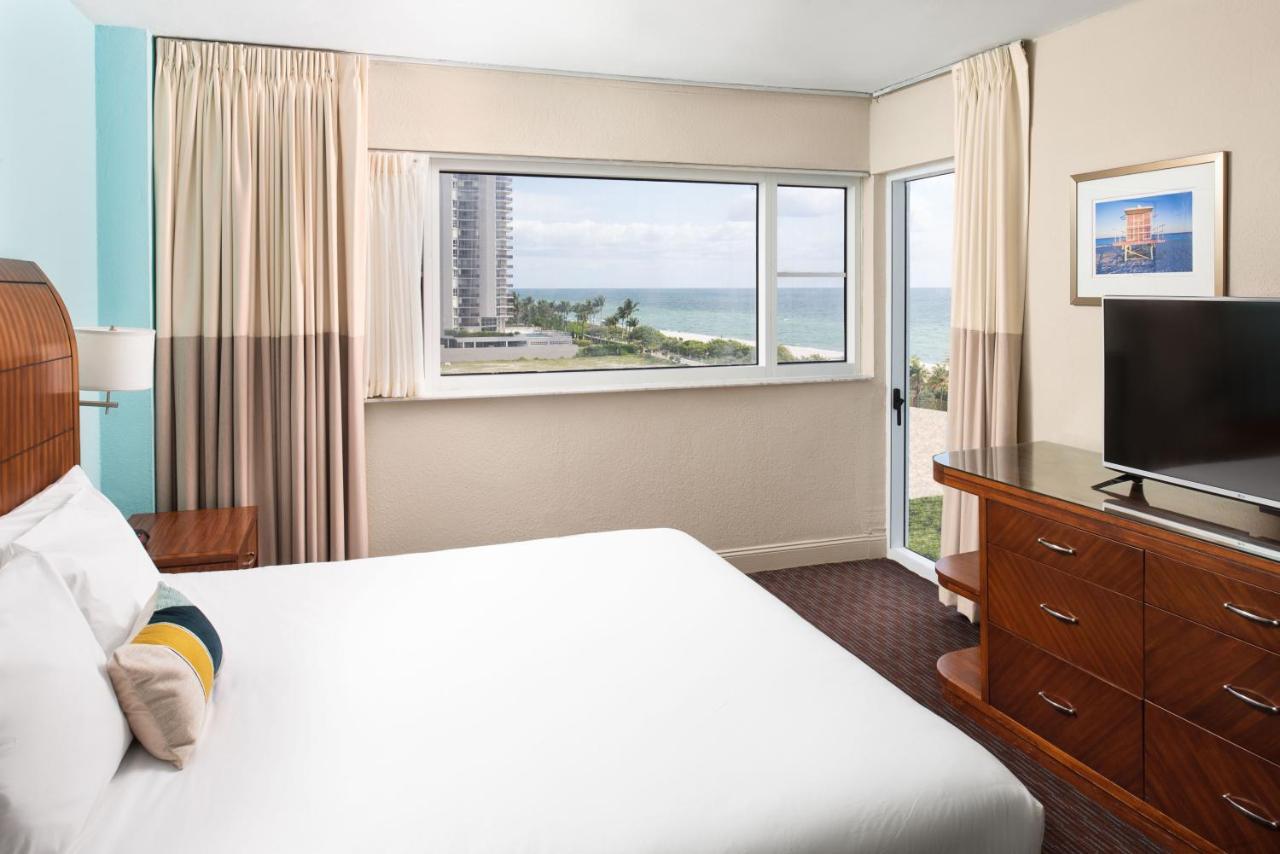 Sherry Frontenac Oceanfront Маями Бийч Екстериор снимка