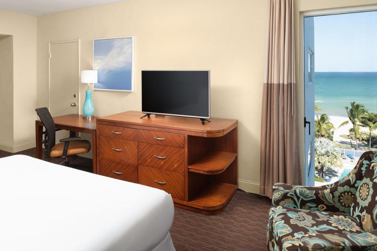 Sherry Frontenac Oceanfront Маями Бийч Екстериор снимка